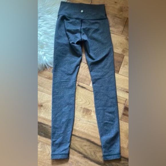 Lululemon leggings wunder under variegated knit knitted grey gray tights - Picture 2 of 5